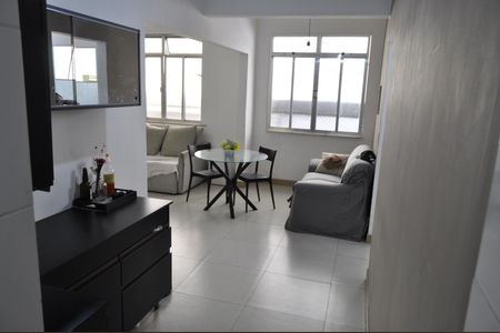 Apartamento para alugar com 2 quartos, 70m² em Lins de Vasconcelos, Rio de Janeiro