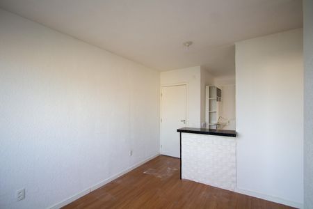 Sala de apartamento para alugar com 2 quartos, 42m² em Trindade, São Gonçalo