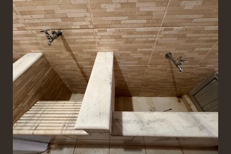 Casa de condomínio para alugar com 210m², 4 quartos e 2 vagasÁrea de Serviço