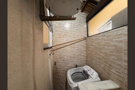 Casa de condomínio para alugar com 210m², 4 quartos e 2 vagasÁrea de Serviço