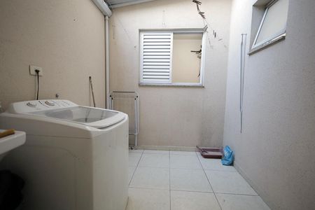 Apartamento à venda com 56m², 2 quartos e 1 vagaÁrea de Serviço