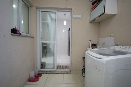 Apartamento à venda com 56m², 2 quartos e 1 vagaÁrea de Serviço