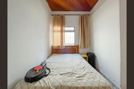 Casa à venda com 200m², 3 quartos e 2 vagasSuíte 2