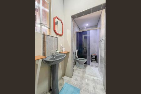 Casa à venda com 200m², 3 quartos e 2 vagasBanheiro da Suíte 3