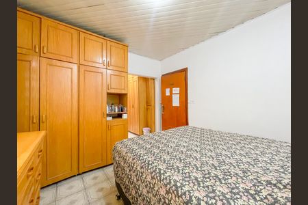 Casa à venda com 200m², 3 quartos e 2 vagasSuíte 1