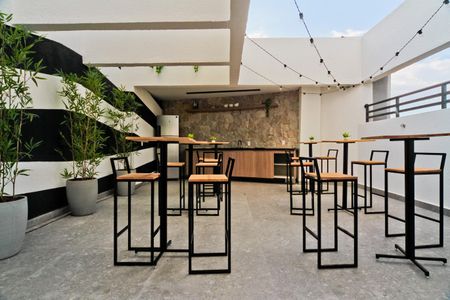 Apartamento para alugar com 90m², 3 quartos e 1 vagaRooftop
