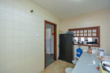 Casa à venda com 142m², 3 quartos e 4 vagas Casa à venda com 142m², 3 quartos e 4 vagasCozinha