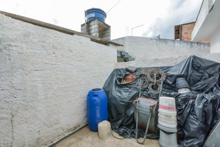 Casa à venda com 142m², 3 quartos e 4 vagas Casa à venda com 142m², 3 quartos e 4 vagasÁrea externa