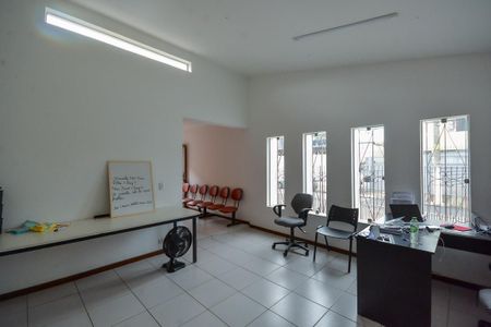 Casa à venda com 3 quartos, 142m² em Jardim Cruzeiro, São Paulo