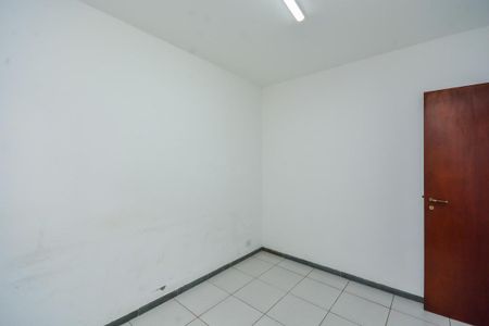 Casa à venda com 142m², 3 quartos e 4 vagas Casa à venda com 142m², 3 quartos e 4 vagasQuarto 2