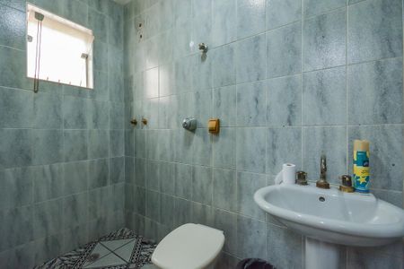 Casa à venda com 142m², 3 quartos e 4 vagas Casa à venda com 142m², 3 quartos e 4 vagasBanheiro