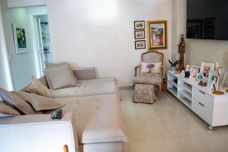 Apartamento para alugar com 106m², 3 quartos e 2 vagas