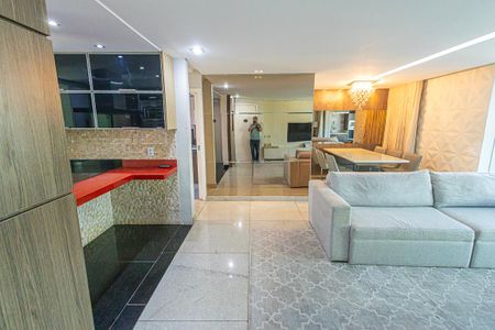 Apartamento à venda com 148m², 3 quartos e 3 vagas Apartamento à venda com 148m², 3 quartos e 3 vagassala