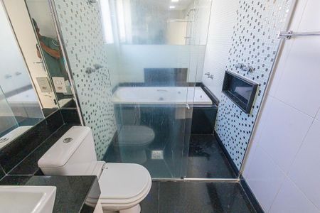 Apartamento à venda com 148m², 3 quartos e 3 vagas Apartamento à venda com 148m², 3 quartos e 3 vagassuite