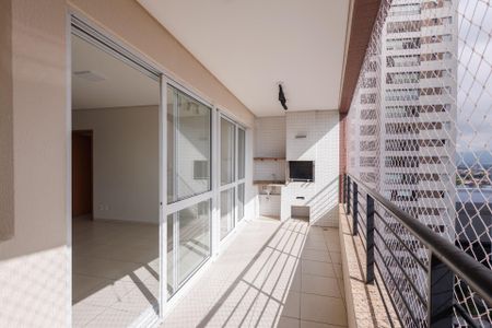 Varanda de apartamento para alugar com 3 quartos, 114m² em Vila Edmundo, Taubaté