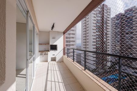 Apartamento para alugar com 114m², 3 quartos e 1 vagaVaranda