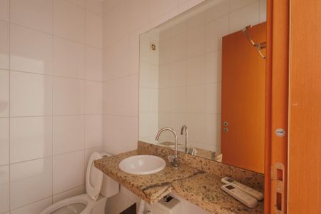 Apartamento para alugar com 114m², 3 quartos e 1 vagaLavabo
