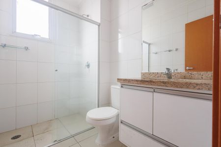 Apartamento para alugar com 114m², 3 quartos e 1 vagaBanheiro da Suíte 1