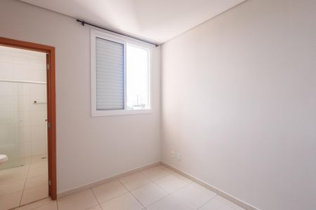Apartamento para alugar com 114m², 3 quartos e 1 vagaSuíte 2