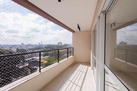 Apartamento para alugar com 114m², 3 quartos e 1 vagaVaranda