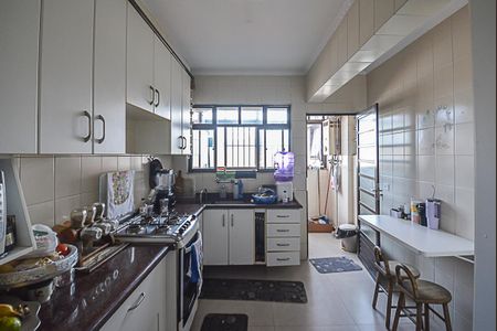 Apartamento à venda com 90m², 3 quartos e 2 vagas Apartamento à venda com 90m², 3 quartos e 2 vagasCozinha