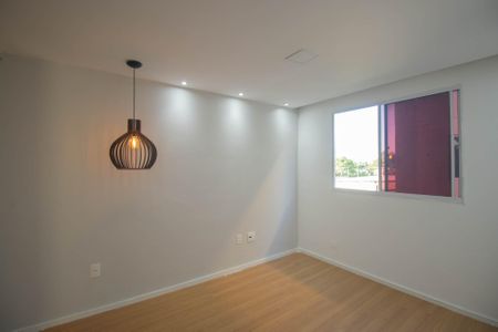 Sala de apartamento para alugar com 2 quartos, 44m² em Trindade, São Gonçalo