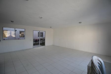 Apartamento para alugar com 44m², 2 quartos e 1 vagaÁrea comum - Salão de festas
