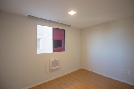 Quarto 1 de apartamento para alugar com 2 quartos, 44m² em Trindade, São Gonçalo