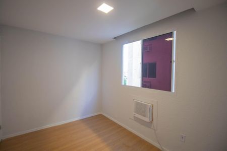 Quarto 1 de apartamento para alugar com 2 quartos, 44m² em Trindade, São Gonçalo
