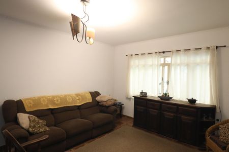 Sala  de casa para alugar com 3 quartos, 151m² em Vila Irmaos Arnoni, São Paulo