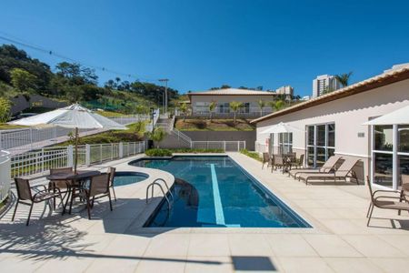 Apartamento para alugar com 60m², 2 quartos e 1 vagaÁrea comum