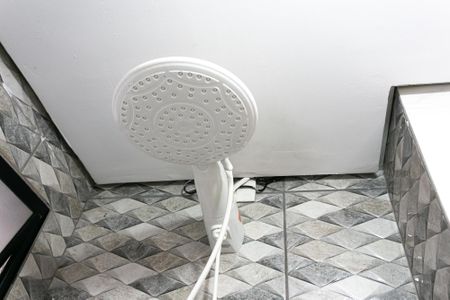Apartamento para alugar com 50m², 1 quarto e sem vagaBanheiro - Chuveiro