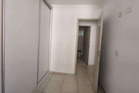Apartamento para alugar com 77m², 3 quartos e 2 vagasQuarto 3