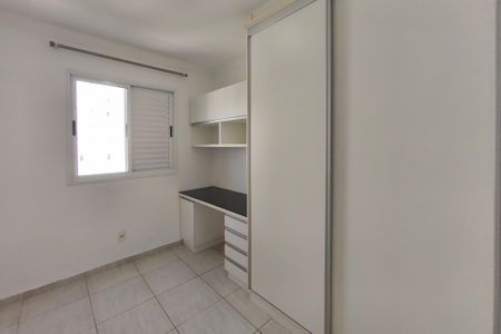 Apartamento para alugar com 77m², 3 quartos e 2 vagasQuarto 3