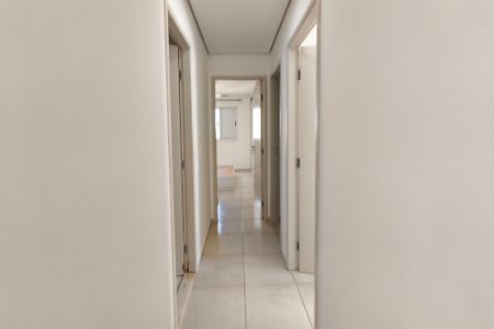 Apartamento para alugar com 77m², 3 quartos e 2 vagasCorredor - Quartos