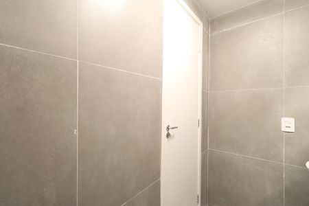 Apartamento para alugar com 37m², 2 quartos e sem vagaBanheiro 