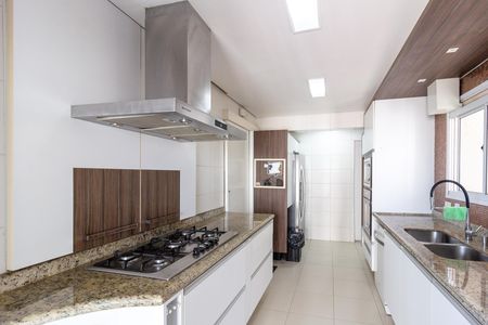 Apartamento à venda com 150m², 4 quartos e 2 vagasCozinha