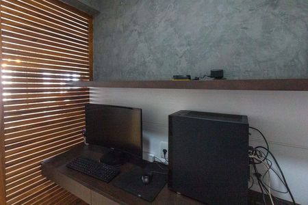 Apartamento à venda com 150m², 4 quartos e 2 vagasEscritório