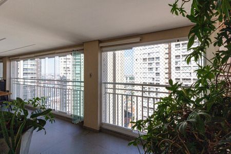 Apartamento à venda com 150m², 4 quartos e 2 vagasQuarto 1 - vista