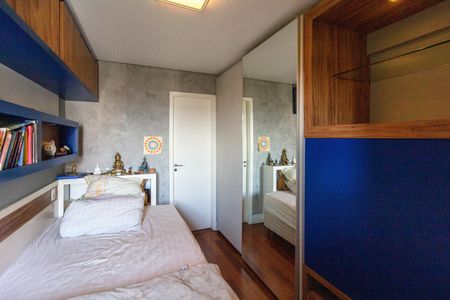 Apartamento à venda com 150m², 4 quartos e 2 vagasQuarto 2 suíte 