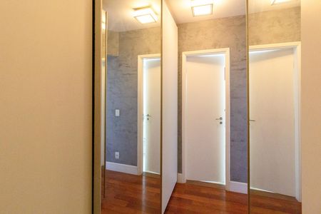 Apartamento à venda com 150m², 4 quartos e 2 vagasQuarto 4 suíte 