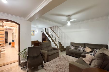 Sala de casa à venda com 4 quartos, 150m² em Vila dos Galvao, São Bernardo do Campo