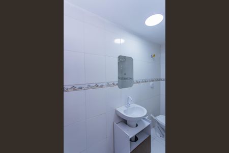 Casa para alugar com 218m², 2 quartos e 1 vagaBanheiro