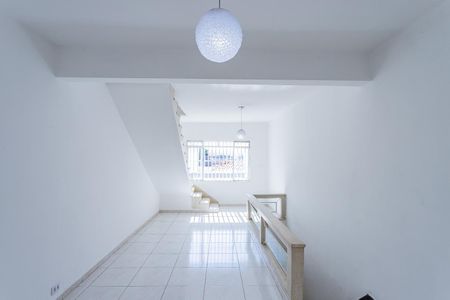 Sala de casa para alugar com 6 quartos, 86m² em Vila Pereira Barreto, São Paulo