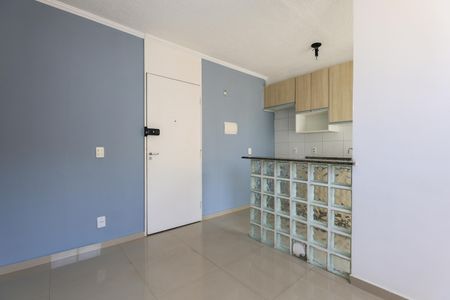 Sala de apartamento para alugar com 2 quartos, 49m² em Vila Pirajussara, São Paulo