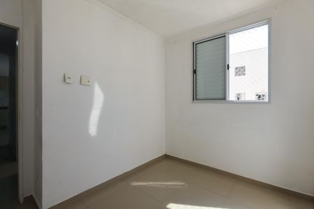Quarto 1 de apartamento para alugar com 2 quartos, 49m² em Vila Pirajussara, São Paulo