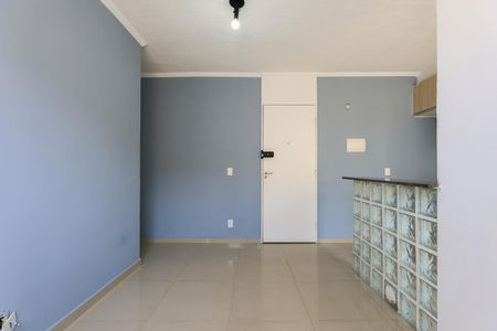Sala de apartamento para alugar com 2 quartos, 49m² em Vila Pirajussara, São Paulo