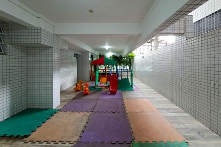 Apartamento para alugar com 88m², 3 quartos e 3 vagas Apartamento para alugar com 88m², 3 quartos e 3 vagasÁrea comum - Playground