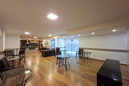 Apartamento para alugar com 88m², 3 quartos e 3 vagas Apartamento para alugar com 88m², 3 quartos e 3 vagasÁrea comum - Salão de festas