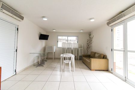 Apartamento à venda com 45m², 2 quartos e 1 vagaÁrea comum - Salão de festas